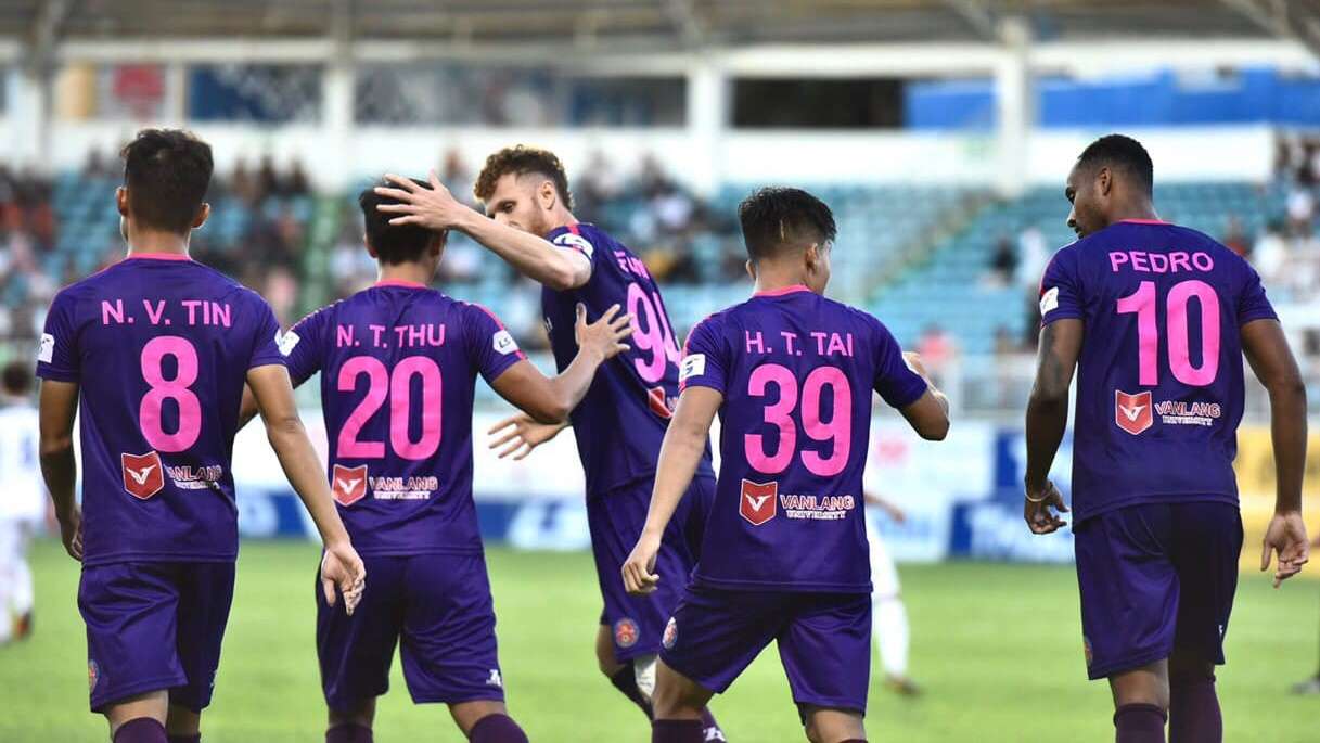 Sài Gòn FC tìm cách trụ hạng sau vòng 12 của V.League 2021